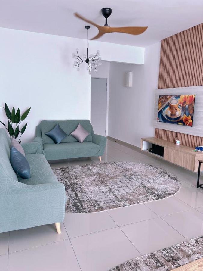 Apartamento The Halt Putrajaya Exterior foto